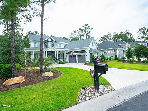 3rd image of 6189 Castlebrook Way SW