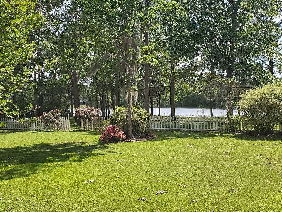 2nd image of 109 Kingfisher Ct