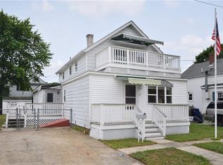 44 Pender Ave, Warwick, RI 02889