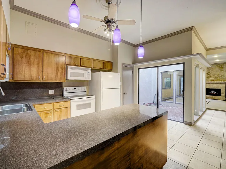 3158 W Holcombe Blvd #3158 — Photo 9