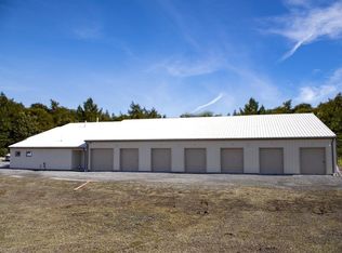 47833 State Route 14, New Waterford, OH 44445
