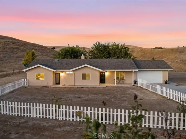 76846 Ranchita Canyon Rd, San Miguel, CA 93451