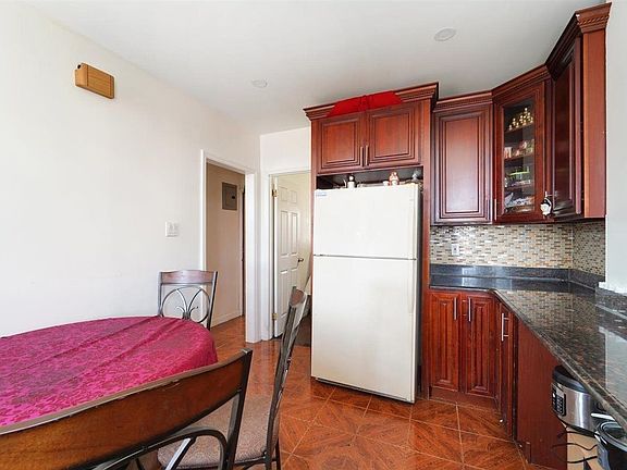 4th image of 32-53 108th St #2