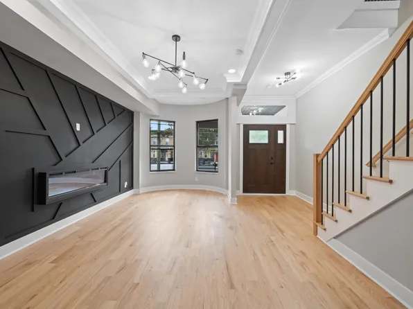 3459 Kennedy Boulevard image 2 of 33