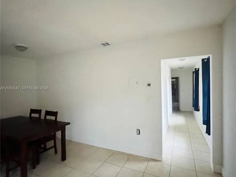 800 NW 56th St #3 — Photo 3