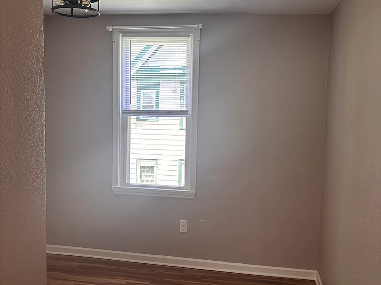 2837 N Palmer St #A — Photo 8