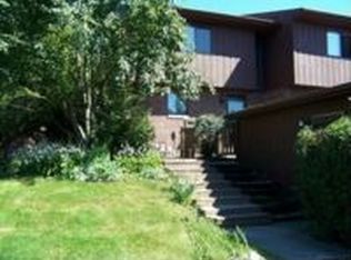 1459 Midland Ct, Joliet, IL 60436