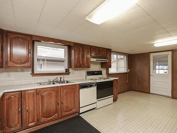 4th image of 6264 Votaw Dr