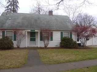 7872 Ann Arbor St, Dexter, MI 48130