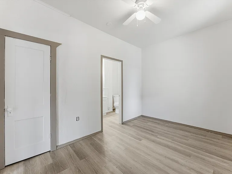 4876 E Williams Spring Rd — Photo 22