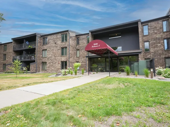 5140 W 102nd St APT 204, Minneapolis, MN 55437