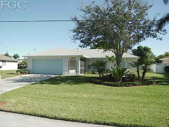 1st image of 709 SE 20th Pl
