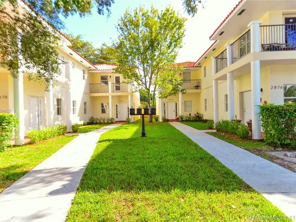 2870 SW 21st St #1, Miami, FL 33145