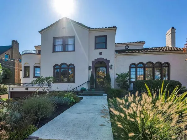 4120 NE Beaumont St, Portland, OR 97212