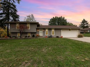 7002 Spruce Hill Cir, West Chester, OH 45069