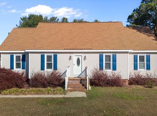 100 N Trl, Selma, NC 27576