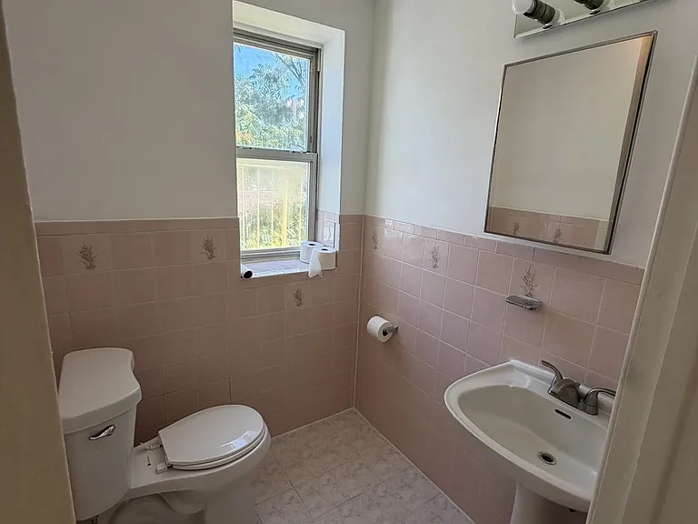 348 Grove St — Photo 14