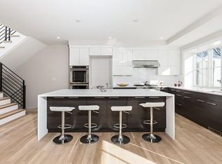 28 Grant St, Needham, MA 02492