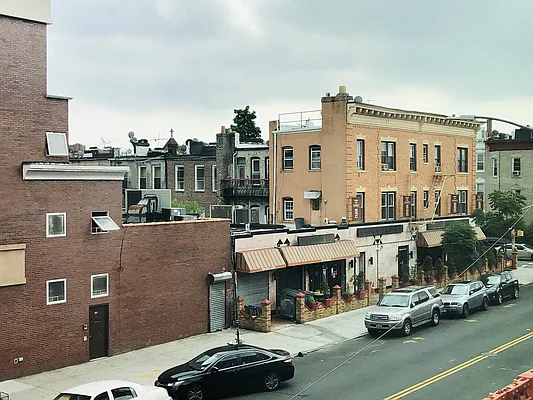 Rented by null | media 55