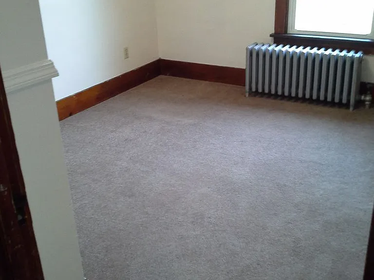 117 W Bald Eagle St — Photo 2