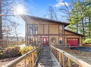 10508 Cedar Hill Dr, Ashland, KY 41102