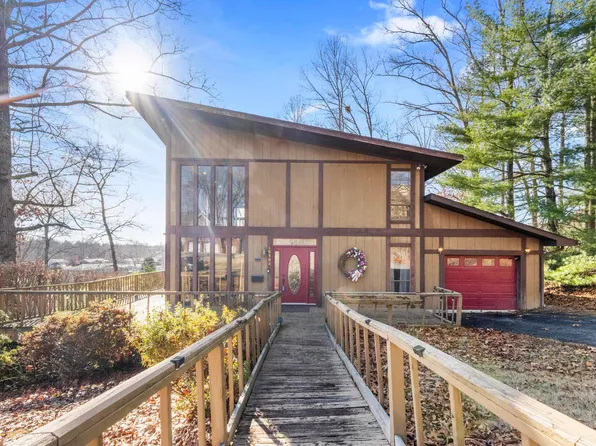 10508 Cedar Hill Dr, Ashland, KY 41102