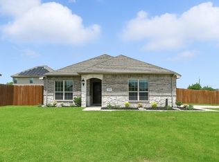 1555 Woodlake Dr, Waxahachie, TX 75165