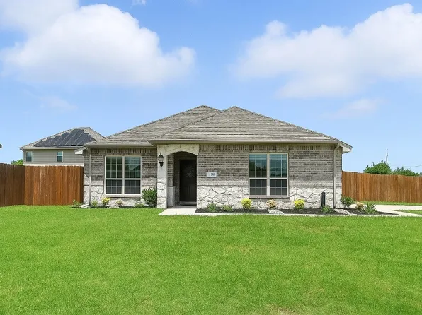 1555 Woodlake Dr, Waxahachie, TX 75165