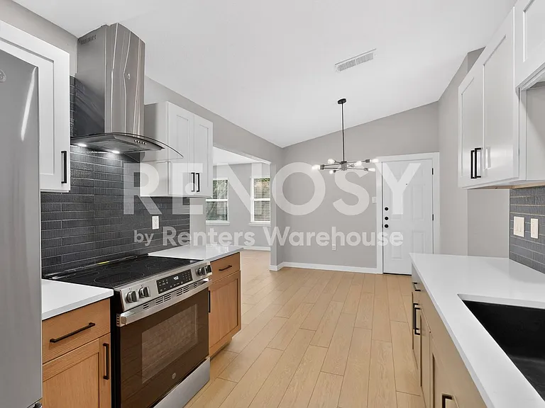 1408 Seely St — Photo 11