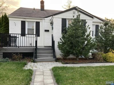 51 New Jersey Ave, Bergenfield, NJ, 07621
