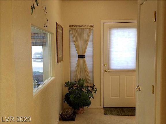 3rd image of 9720 Silver Dew St
