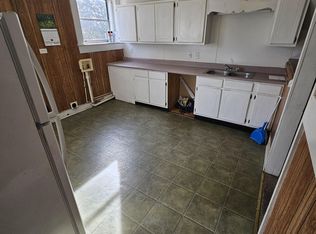 300 S Trammell St #4, Atmore, AL 36502