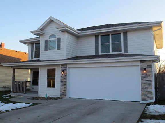 2nd image of 2825 4th Ave