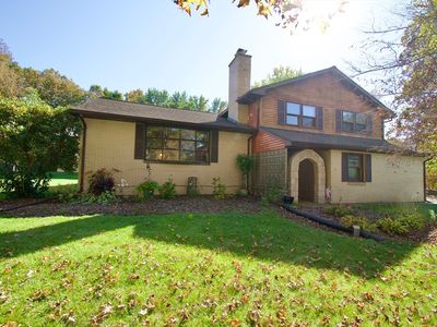 2 Barton St, Granby, MA, 01033