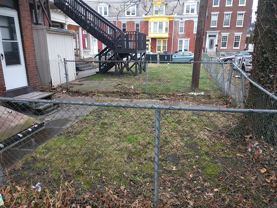 1st image of 1217 Chestnut St