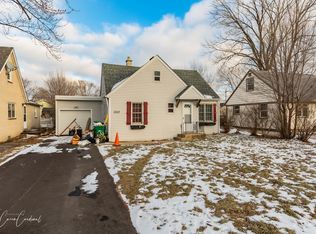 1317 Turnbull Dr, Round Lake Beach, IL 60073