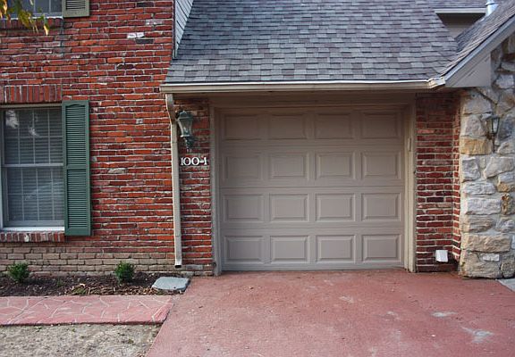 Single car garage