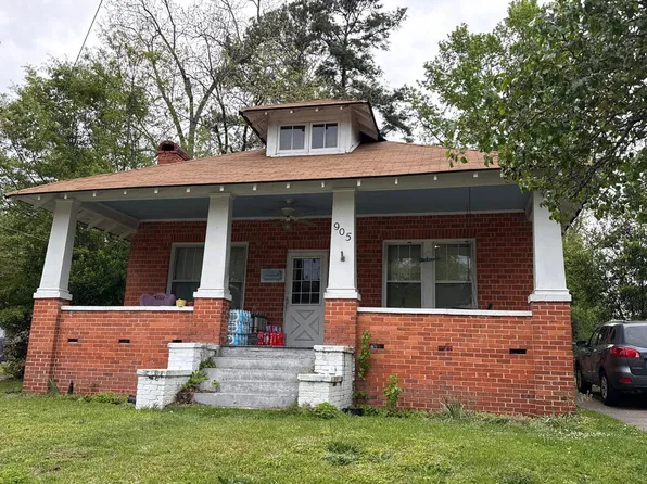 905 Glenn St, Lumberton, NC 28358