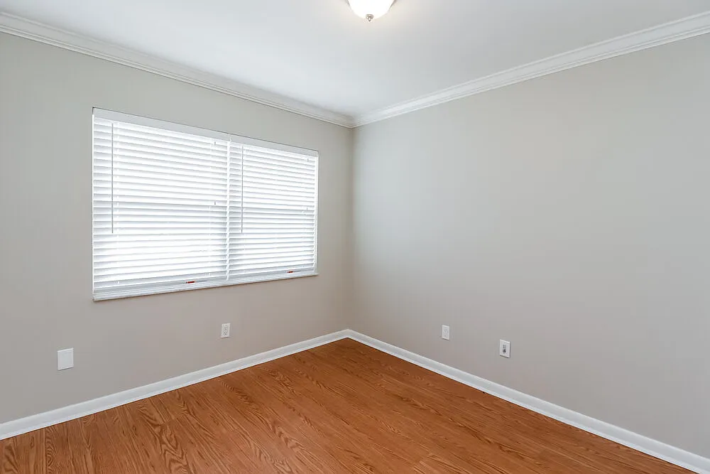 3 bed, 2.0 bath, 1470 sqft, $2,095 — Photo 4