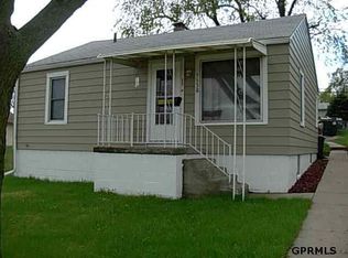 5530 S 48th St, Omaha, NE 68117