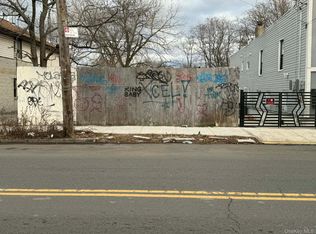 983 Crescent St, Brooklyn, NY 11208