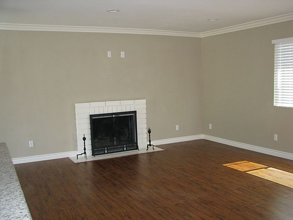 3rd image of 26259 Stanford St