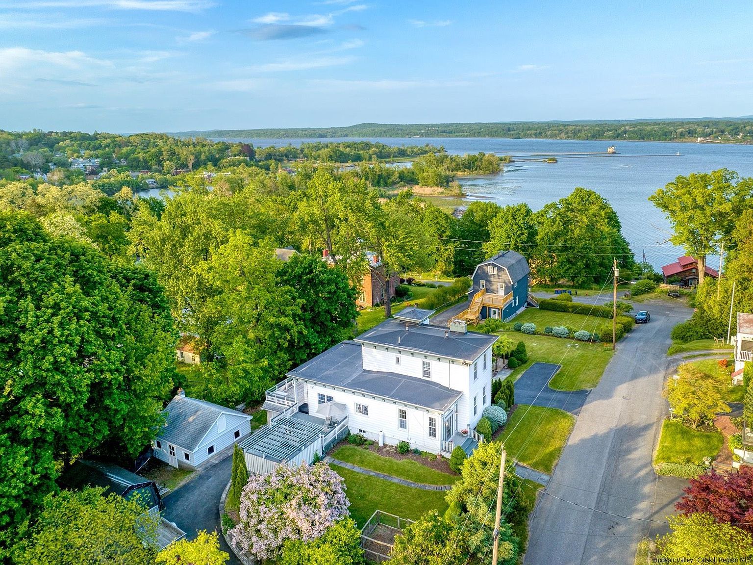 618 Third Avenue, Kingston, NY 12401 Zillow
