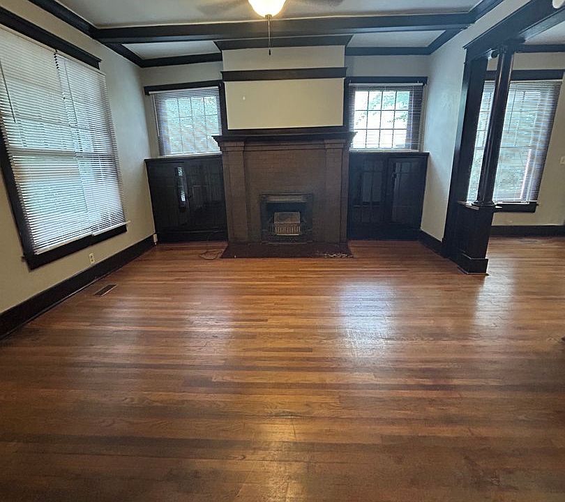 1st image of 1018 Brown St #1018