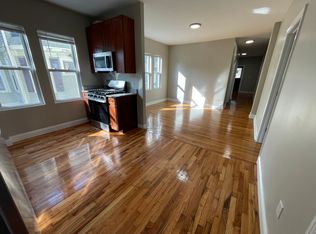11 Abbotsford St #1, Boston, MA 02121