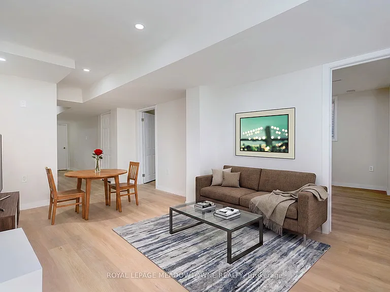 1410 Wellwood Ter #BASEMENT — Photo 11