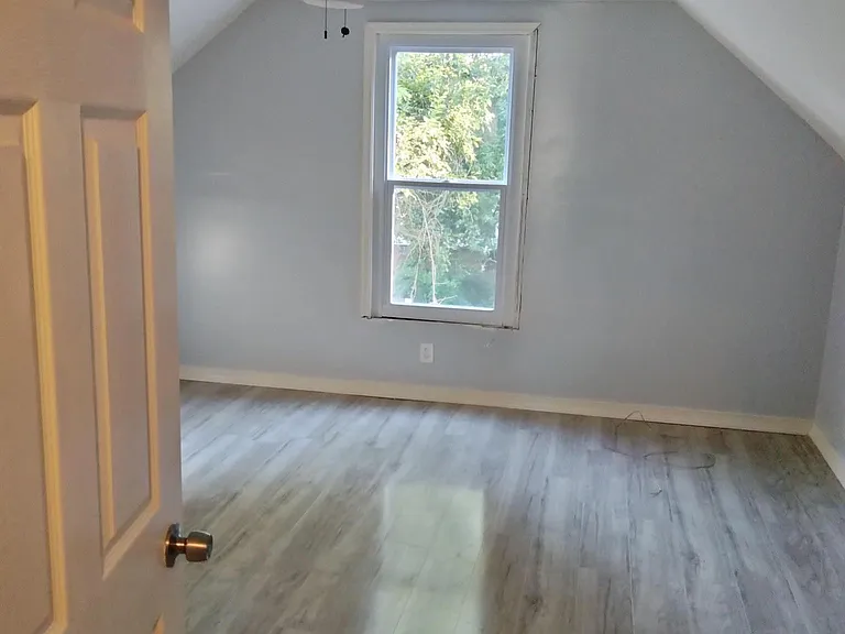 339 Placid Ave — Photo 4