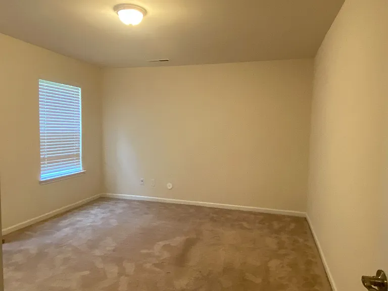 8517 Sharonbrook Dr — Photo 11