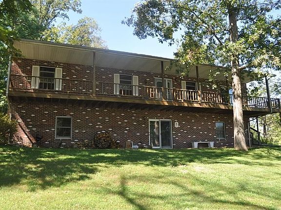 2nd image of 711 W Holly Dr