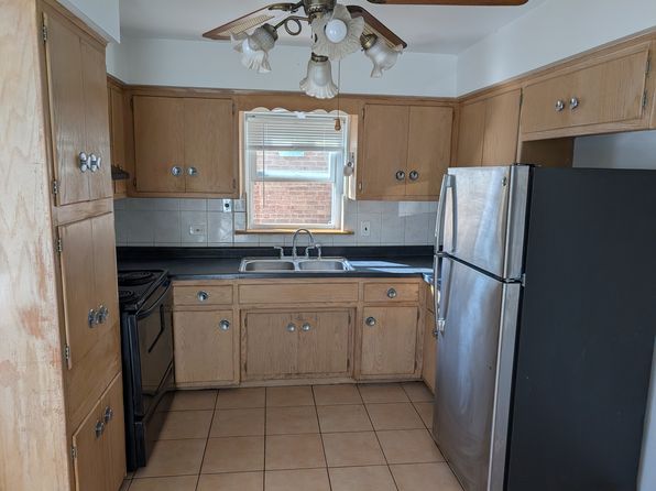 9241 S Pulaski Rd APT 3